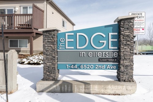23 6520 2 Avenue, Edmonton, AB - Outdoor