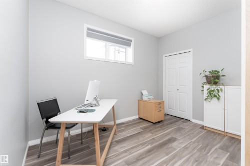 23 6520 2 Avenue, Edmonton, AB - Indoor Photo Showing Office