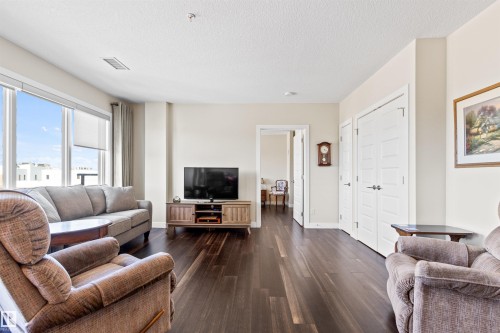 404 2755 109 Street, Edmonton, AB - Indoor Photo Showing Living Room