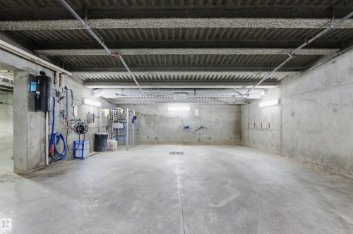 404 2755 109 Street, Edmonton, AB - Indoor Photo Showing Garage