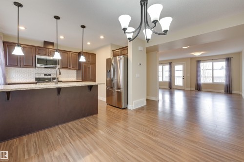 57 330 Bulyea Road, Edmonton, AB - Indoor Photo Showing Kitchen With Stainless Steel Kitchen With Upgraded Kitchen