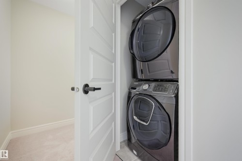 57 330 Bulyea Road, Edmonton, AB - Indoor Photo Showing Laundry Room