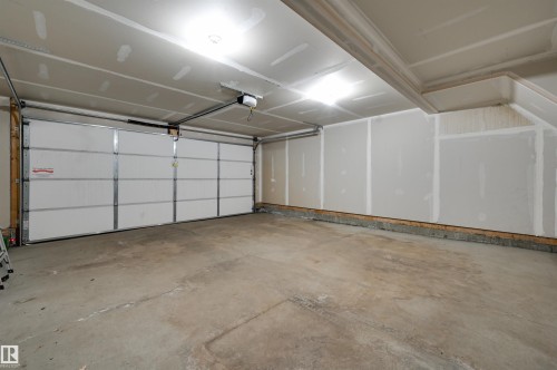 57 330 Bulyea Road, Edmonton, AB - Indoor Photo Showing Garage