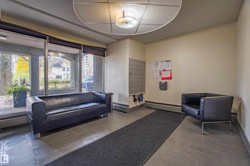404 10021 116 Street, Edmonton, AB - Indoor