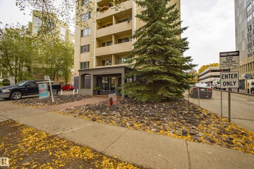 404 10021 116 Street, Edmonton, AB - Outdoor