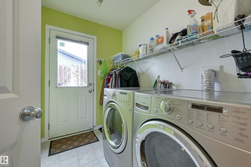5811 Sutter Place, Edmonton, AB - Indoor Photo Showing Laundry Room