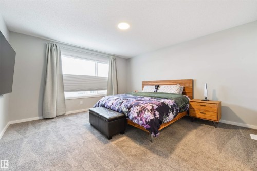 5361 Lark Landing, Edmonton, AB - Indoor Photo Showing Bedroom