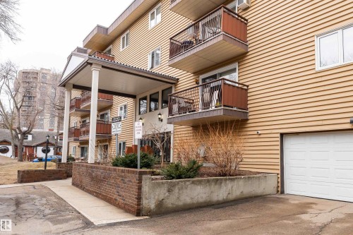 26 10208 113 Street, Edmonton, AB - Outdoor