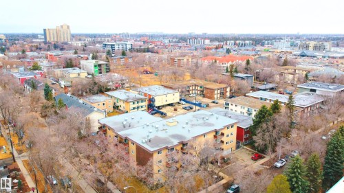 26 10208 113 Street, Edmonton, AB - Outdoor With View