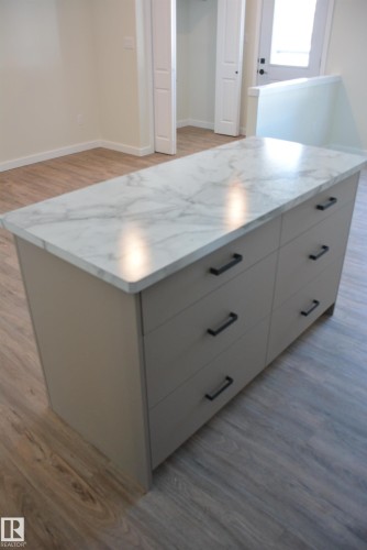 B 4313 54 Avenue, Barrhead, AB - Indoor Photo Showing Other Room