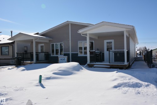 B 4313 54 Avenue, Barrhead, AB - Outdoor With Facade