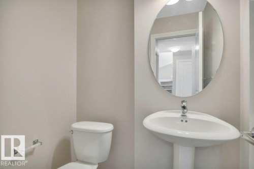 50 445 Brintnell Boulevard, Edmonton, AB - Indoor Photo Showing Bathroom