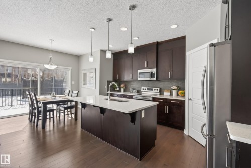 7907 Getty Place, Edmonton, AB 