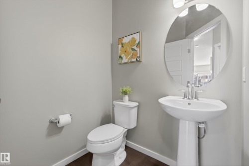 7907 Getty Place, Edmonton, AB 