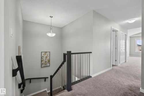 7907 Getty Place, Edmonton, AB 