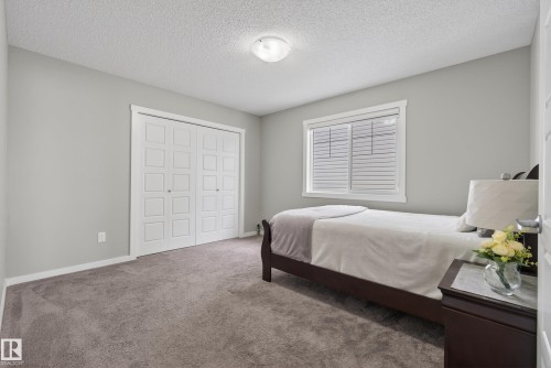 7907 Getty Place, Edmonton, AB 