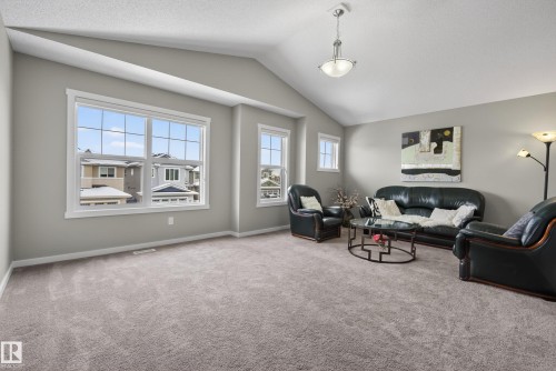 7907 Getty Place, Edmonton, AB 