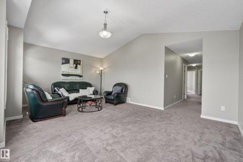 7907 Getty Place, Edmonton, AB 