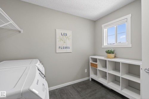 7907 Getty Place, Edmonton, AB 