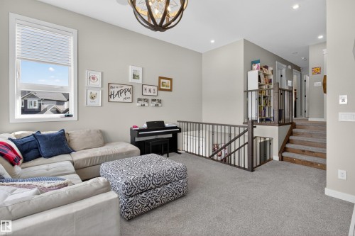 17616 78 Street, Edmonton, AB - Indoor