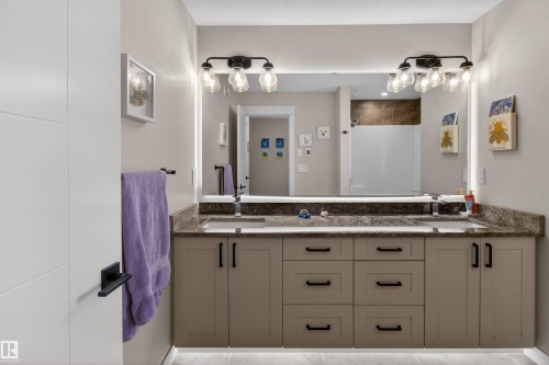 17616 78 Street, Edmonton, AB - Indoor Photo Showing Bathroom