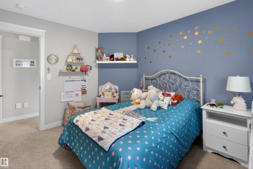 17616 78 Street, Edmonton, AB - Indoor Photo Showing Bedroom