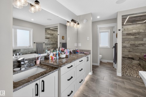 17616 78 Street, Edmonton, AB - Indoor Photo Showing Bathroom
