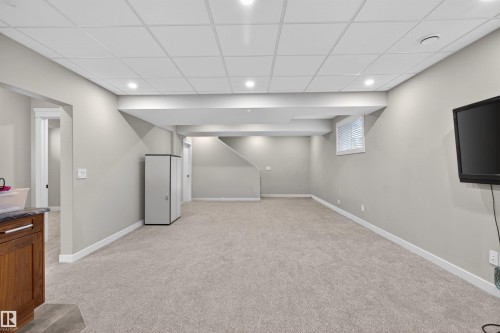 17616 78 Street, Edmonton, AB - Indoor