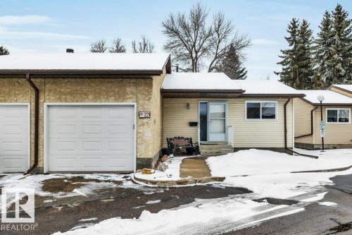 22 PINEVIEW HORIZON Village  St. Albert, AB T8N 4R8