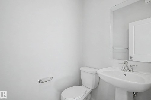 21203 25 Avenue, Edmonton, AB - Indoor Photo Showing Bathroom