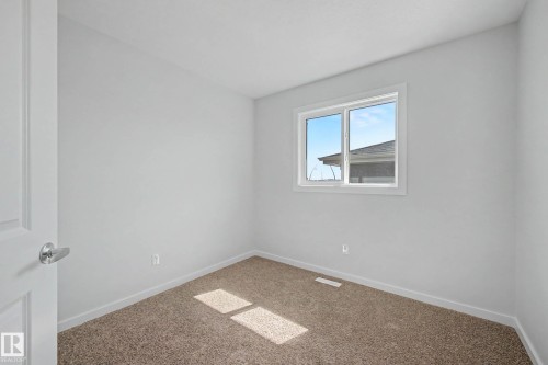 21203 25 Avenue, Edmonton, AB - Indoor Photo Showing Other Room
