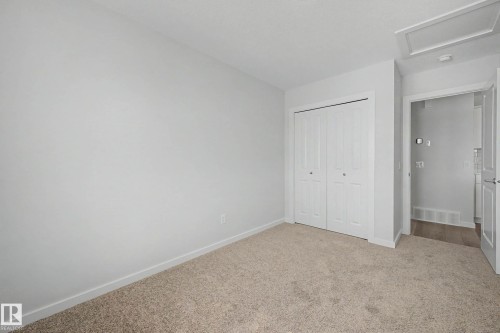 21203 25 Avenue, Edmonton, AB - Indoor