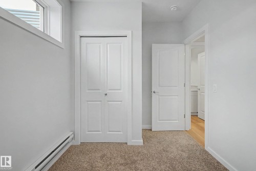 21203 25 Avenue, Edmonton, AB - Indoor Photo Showing Other Room