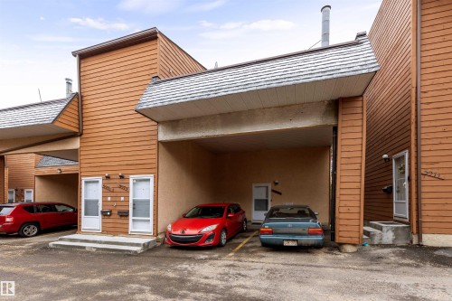 5975 40 Avenue, Edmonton, AB - 