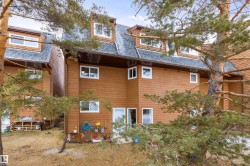 5975 40 Avenue  Edmonton, AB T6L 3P6