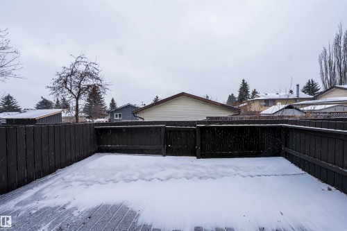 The property features a private fenced deck - 1728 37 Street, Edmonton, AB - Outdoor
