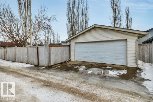 1314 George Close, Edmonton, AB - Outdoor