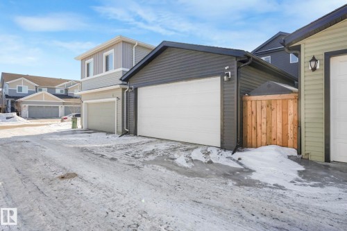 6512 175 Avenue, Edmonton, AB - Outdoor With Exterior