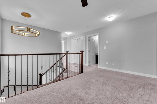 6664 Cardinal Road, Edmonton, AB - Indoor Photo Showing Other Room
