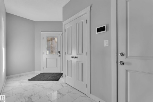 6664 Cardinal Road, Edmonton, AB - Indoor Photo Showing Other Room