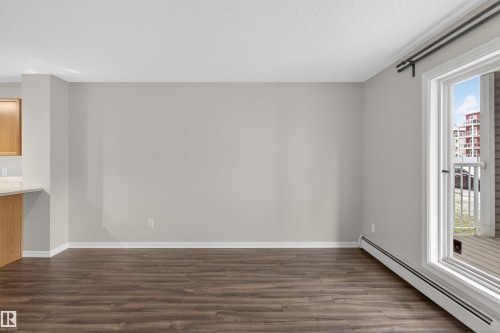 106 4403 23 Street Nw, Edmonton, AB - Indoor Photo Showing Other Room