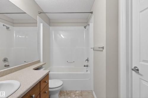 106 4403 23 Street Nw, Edmonton, AB - Indoor Photo Showing Bathroom