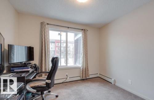 207 5521 7 Avenue, Edmonton, AB - Indoor Photo Showing Office