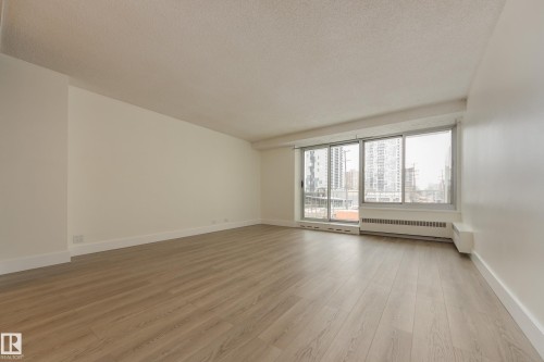207 12207 Jasper Avenue, Edmonton, AB - Indoor Photo Showing Other Room