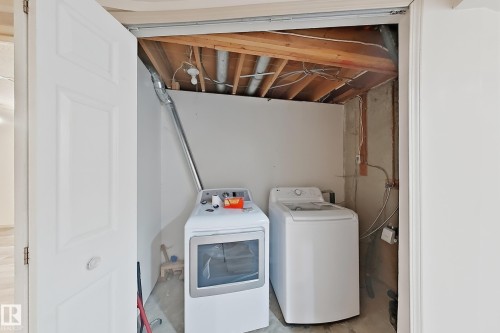 5514 93A Avenue, Edmonton, AB - Indoor Photo Showing Laundry Room