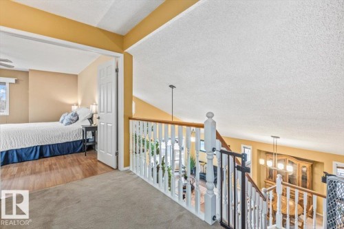 19 Deane Crescent, St. Albert, AB - Indoor Photo Showing Bedroom