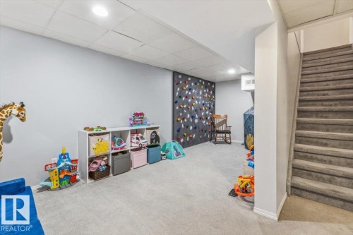 19 Deane Crescent, St. Albert, AB - Indoor Photo Showing Other Room