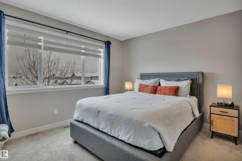 17626 61A Street, Edmonton, AB - Indoor Photo Showing Bedroom