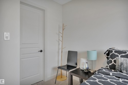 17626 61A Street, Edmonton, AB - Indoor