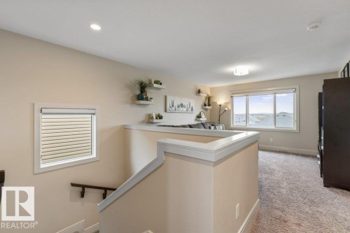 3632 Hummingbird Way, Edmonton, AB - Indoor Photo Showing Other Room